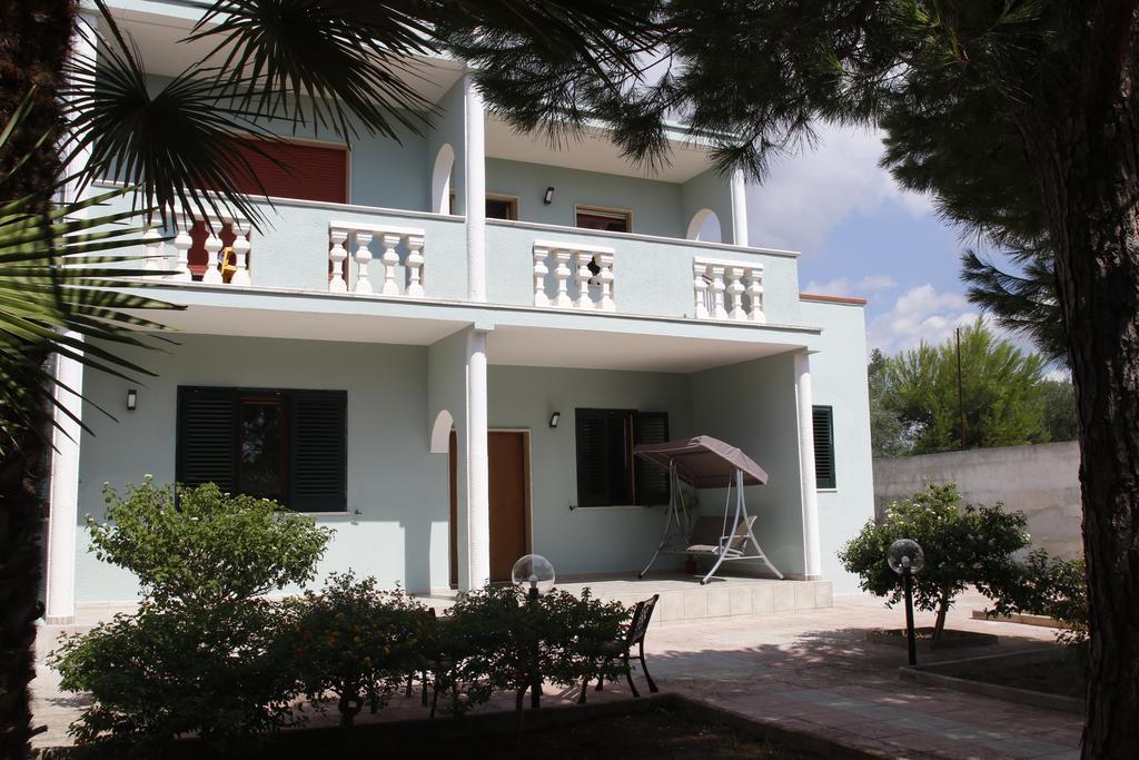 Villa Marzia Porto Cesareo Buitenkant foto