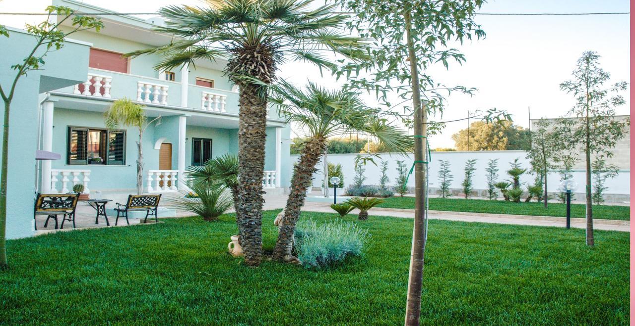 Villa Marzia Porto Cesareo Buitenkant foto