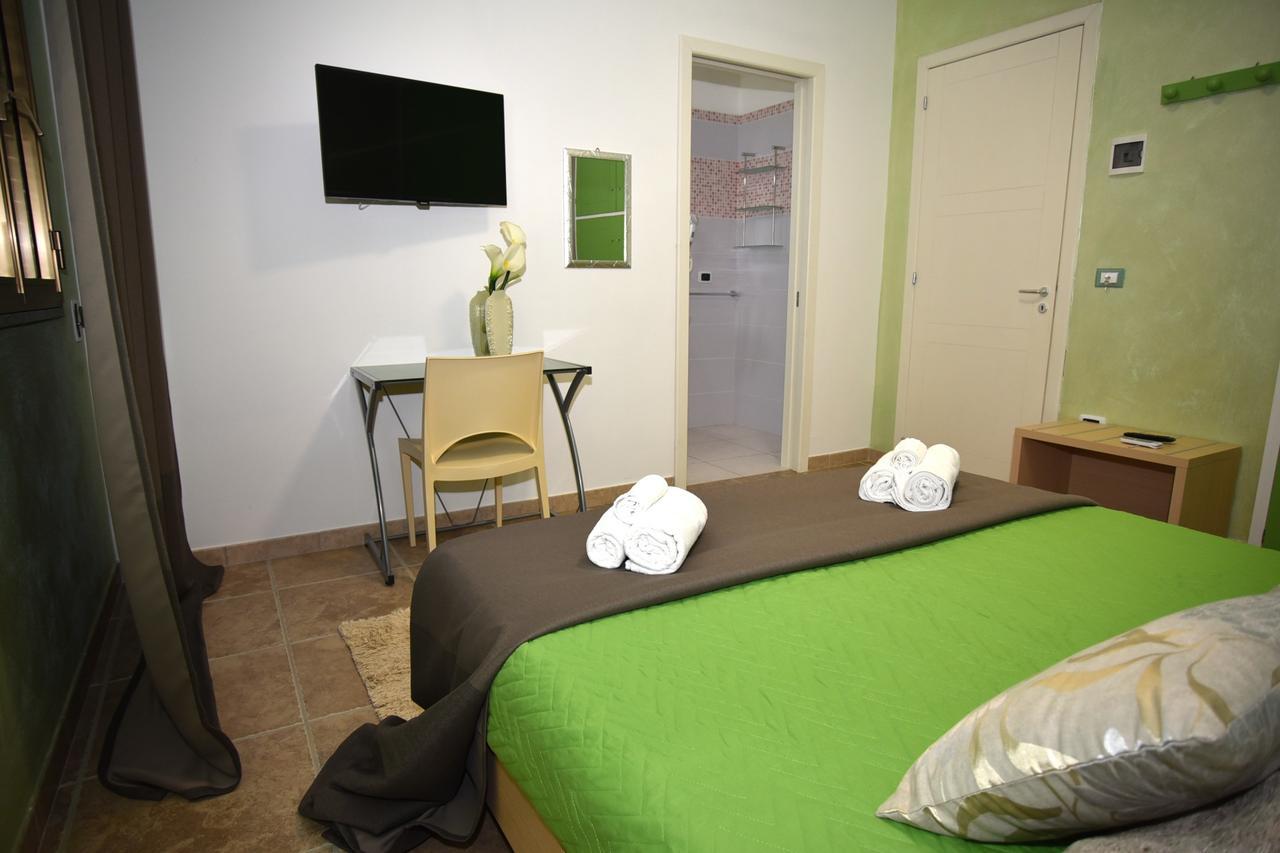 Villa Marzia Porto Cesareo Buitenkant foto