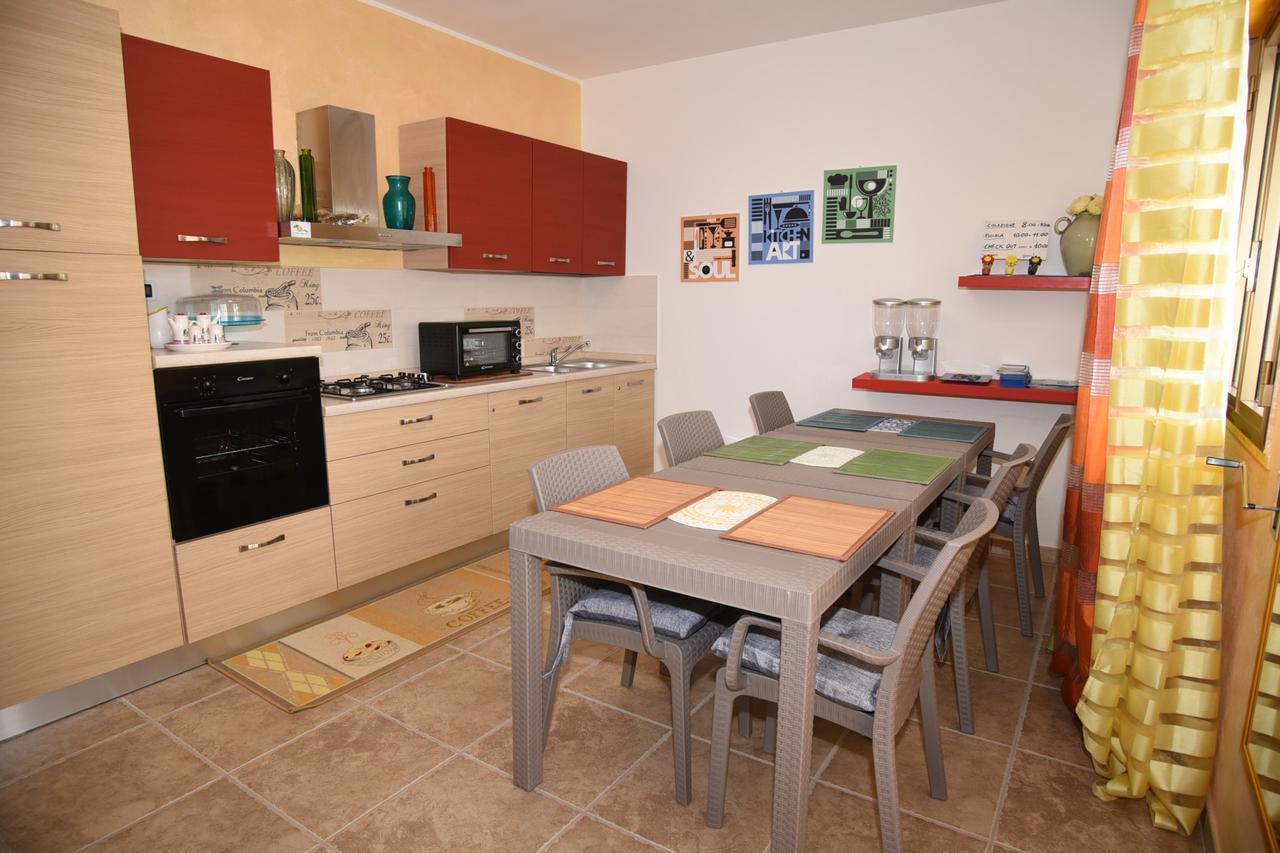 Villa Marzia Porto Cesareo Buitenkant foto