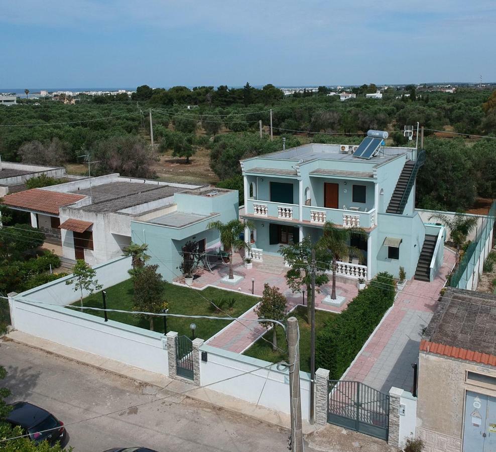 Villa Marzia Porto Cesareo Buitenkant foto